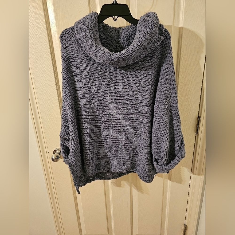 POL Chunky Knitted Super Soft Cowl Neck Sweater Size S Oversized